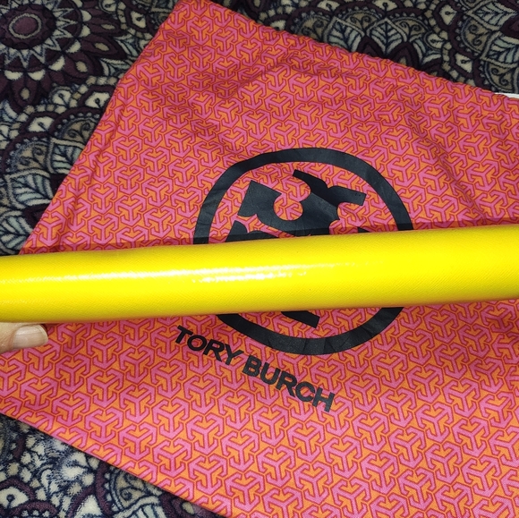 🌺🌺Tory Burch🌺🌺 Hawaii - Robinson Envelope Patent Leather Clutch